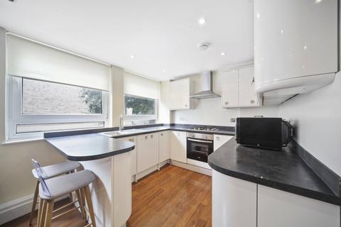 3 bedroom flat for sale, Guilford Street, London