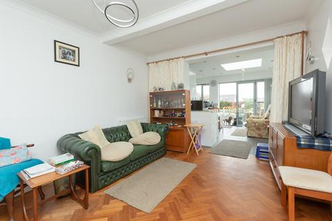 37 Cross Road, Birchington, CT7 9HW