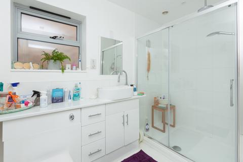 37 Cross Road, Birchington, CT7 9HW