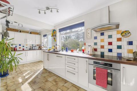 4 bedroom semi-detached house for sale, Heathwood Gardens, Swanley