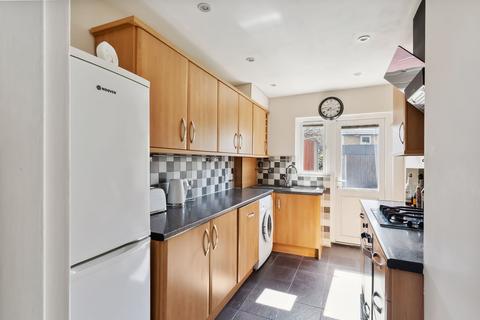 42 Guy Road, Wallington, SM6 7LY