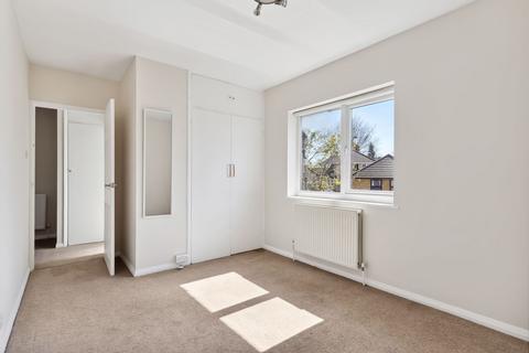 42 Guy Road, Wallington, SM6 7LY