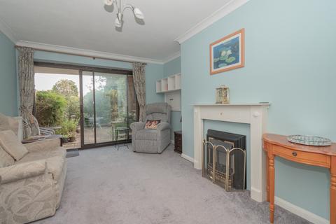 5 Charlesworth Drive, Birchington, CT7 9DD