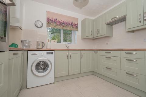 5 Charlesworth Drive, Birchington, CT7 9DD