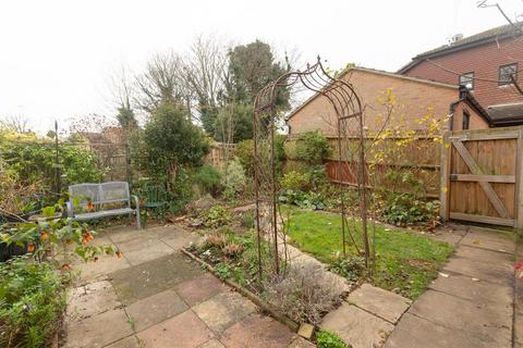 5 Charlesworth Drive, Birchington, CT7 9DD