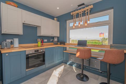 3 bedroom bungalow for sale, Queen Berthas Avenue, Birchington, CT7