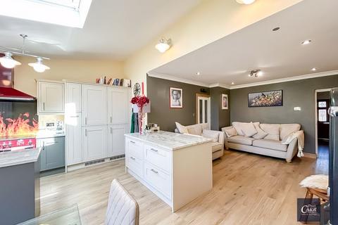 4 bedroom detached house for sale, Carlton Avenue, Streetly, Sutton Coldfield, B74 3JF