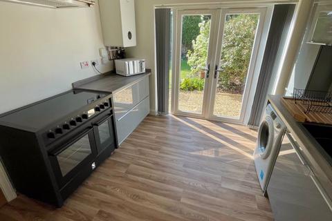 4 bedroom semi-detached house for sale, Endhill Road, Kingstanding, Birmingham, B44 9RN