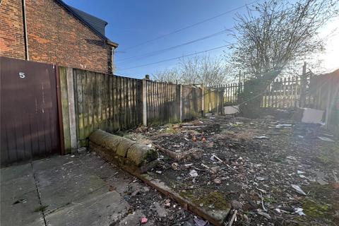 7 Acre Lane, Oldham, OL1 4EF