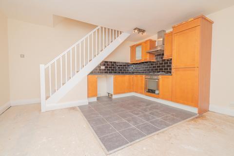 1 bedroom maisonette for sale, Sussex Gardens, Westgate-on-Sea, Kent, CT8