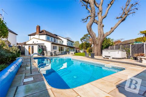 5 bedroom detached house for sale, Nelmes Close, Emerson Park, RM11
