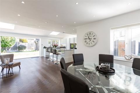 5 bedroom detached house for sale, Nelmes Close, Emerson Park, RM11