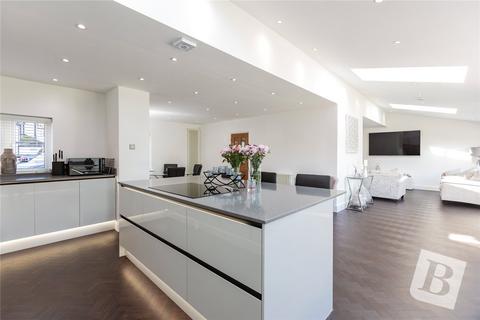 5 bedroom detached house for sale, Nelmes Close, Emerson Park, RM11