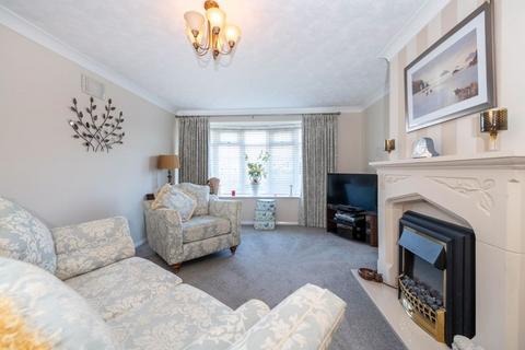 1 Flinders Close, Metheringham, Lincoln, LN4 3ES