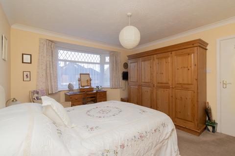 10 Smugglers Way, Birchington, CT7 9HP