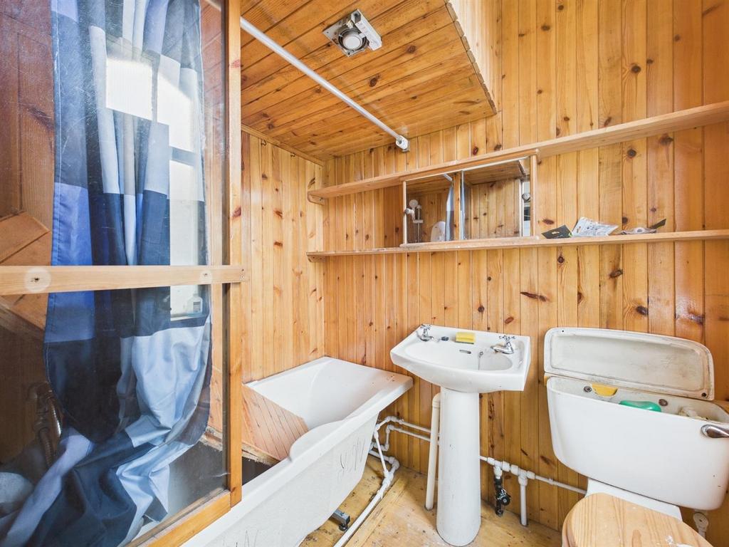 Bathroom 2