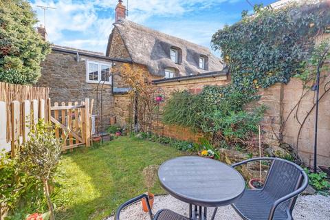 2 bedroom terraced house for sale, 1 Fortnum Cottages, Main Road, Upper Tadmarton.