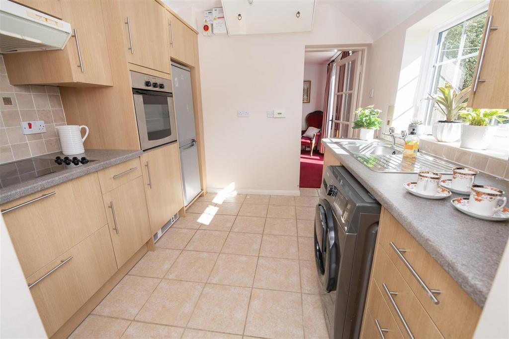 Huttonroad040.jpeg