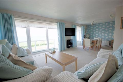 3 bedroom apartment for sale, West Point, Lee-On-The-Solent, PO13