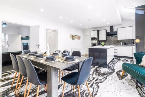 5 bedroom detached house for sale, Horseley Road, Tipton, DY4