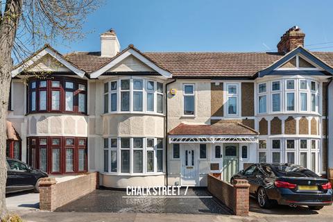 3 Beulah Road, Hornchurch, RM12 4YR