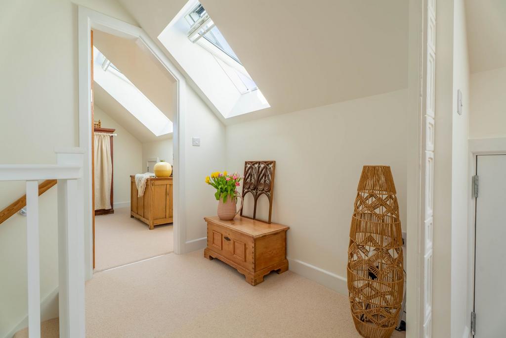 Top floor landing