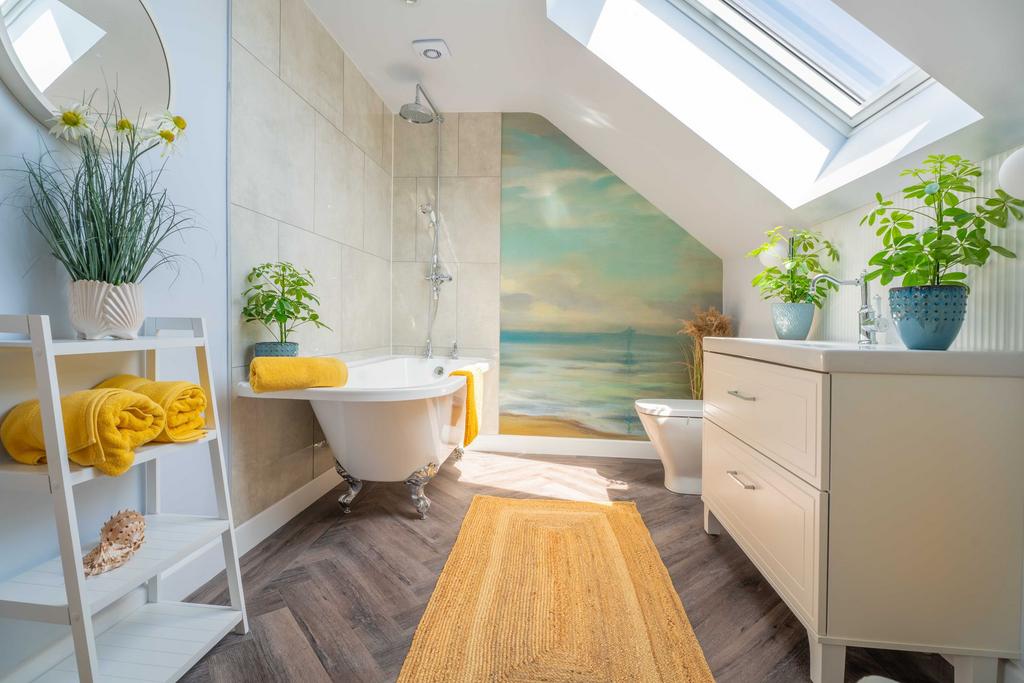 Top floor bathroom