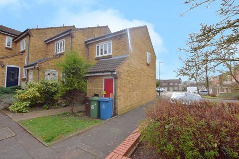 undefined, Dromey Gardens, Harrow Weald