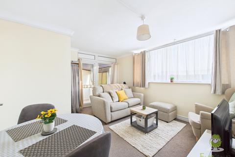 Kyetop Walk, Gillingham, Kent, ME8