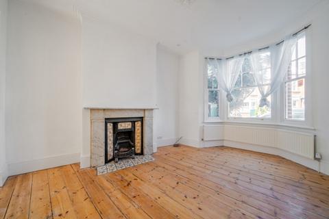 3 bedroom end of terrace house to rent, Fawe Park Road Putney SW15