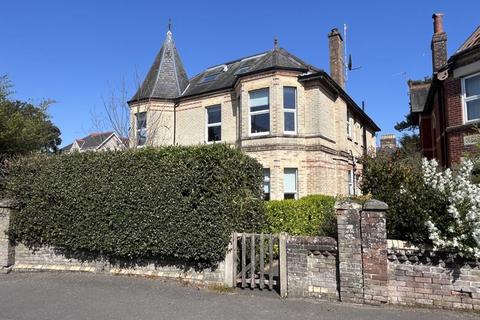 1 bedroom apartment for sale, 1 Kingsbridge Road, Poole BH14