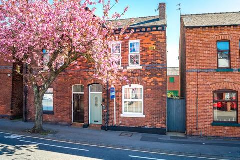 3 bedroom semi-detached house for sale, Kenyon Road, Wigan WN1