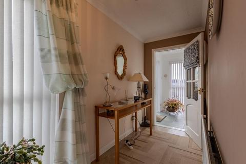 4 bedroom detached villa for sale, The Holdings, Old Aisle Road, Kirkintilloch, G66 3HH