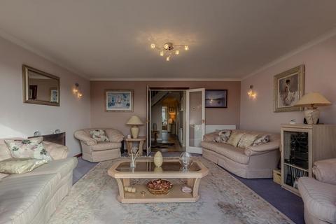 4 bedroom detached villa for sale, The Holdings, Old Aisle Road, Kirkintilloch, G66 3HH