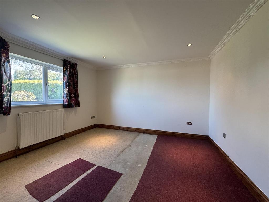 Another room aspect
