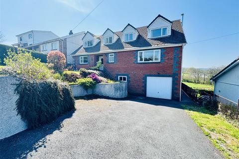 undefined, Ffairfach, Llandeilo