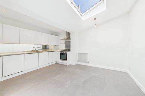 2 bedroom house to rent, Victor Road, Teddington