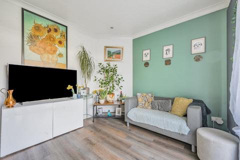 19 Howard Close, Southampton, SO18 2LJ