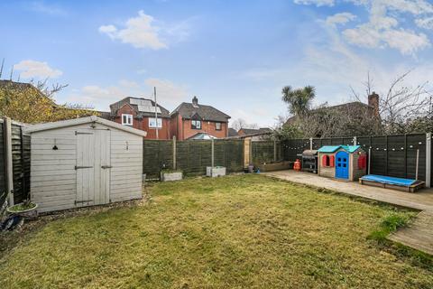 5 Bishops Gate, Fareham, PO14 4QE