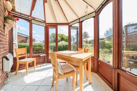 284 Brook Lane, Sarisbury Green, Southampton, SO31 7DP