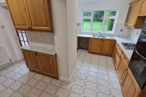 3 bedroom detached house to rent, Boney Hay Road, BURNTWOOD, Staffordshire, WS7