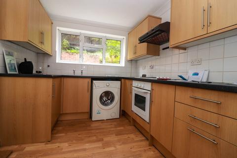 3 bedroom end of terrace house to rent, Earls Road, Southampton SO14
