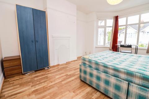 undefined, Merton Road, Southampton SO17