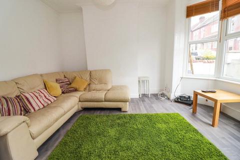 undefined, Clausentum Road GOLD, Southampton SO14