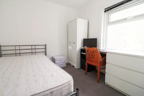 undefined, Clausentum Road GOLD, Southampton SO14
