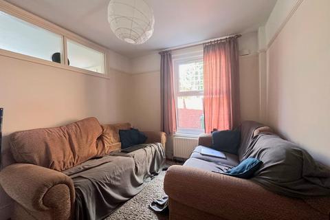 undefined, Earls Road, Hampshire SO14