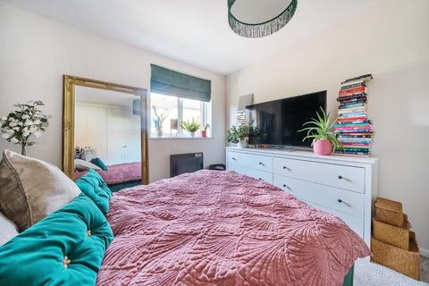 88 Atlantic Close, Ocean Village, Southampton, SO14 3TB