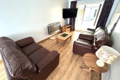 56 Pembrey Close, Southampton, SO16 8HE