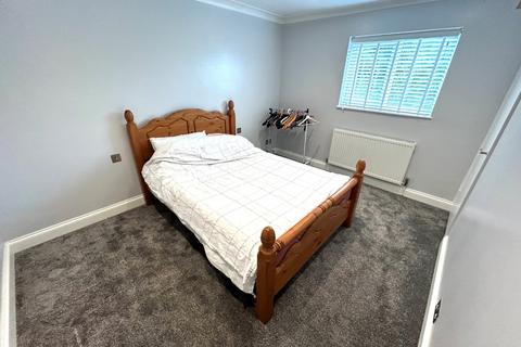 56 Pembrey Close, Southampton, SO16 8HE