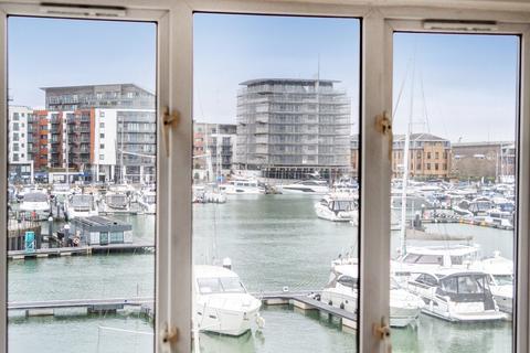 27 Atlantic Close, Southampton, SO14 3TA